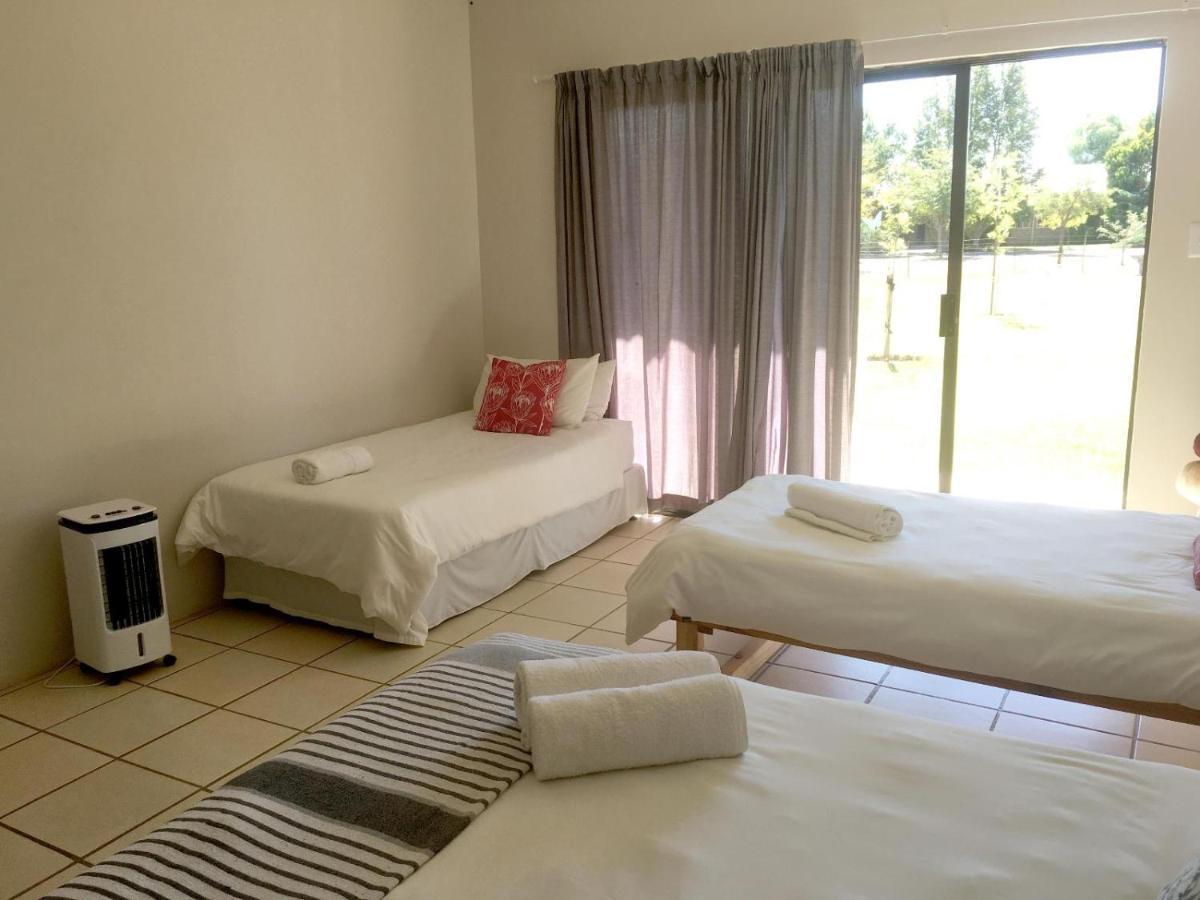 Hotel Little Farms Colesberg Esterno foto